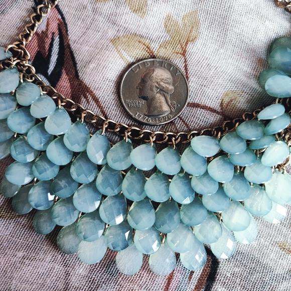 Seafoam Bluish Green Acrylic Gold Tone Teardrop Cascade Statement Necklace - Picture 5 of 6